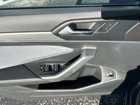 New 2026 Volkswagen Jetta SE image 18