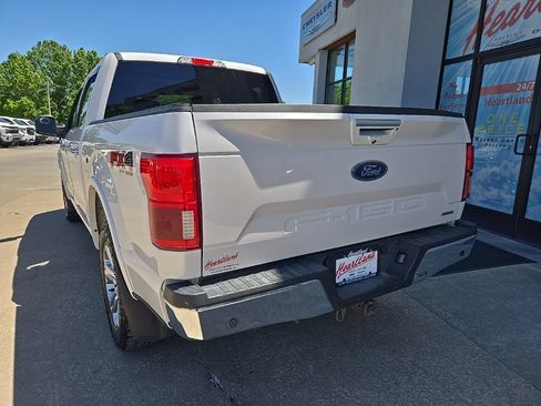 Used 2019 Ford F150 Lariat w/ Equipment Group 502A Luxury AWD/4WD image 9