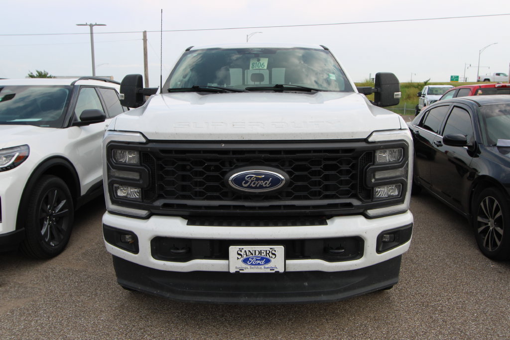 Used 2024 Ford F250 XL w/ STX Appearance Package AWD/4WD image 2