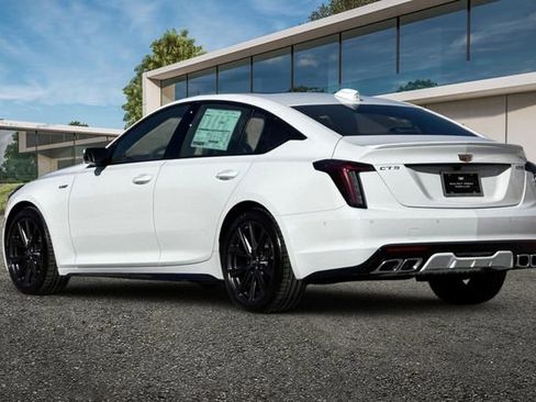New 2026 Cadillac CT5 V image 6