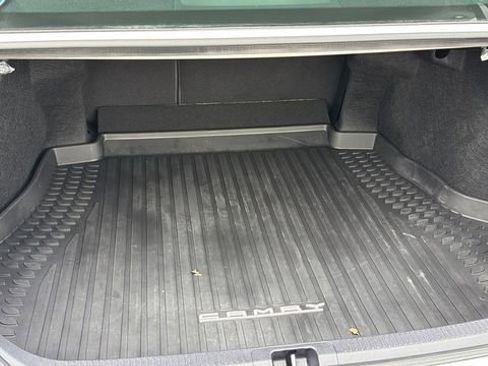 Used 2024 Toyota Camry SE w/ Cold Weather Package image 13