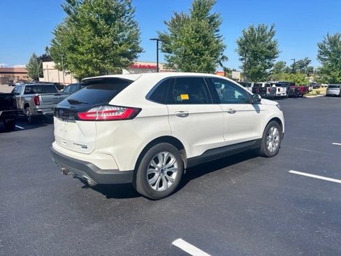 Used 2020 Ford Edge Titanium w/ Equipment Group 301A AWD/4WD image 6