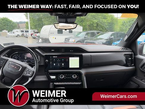 Used 2023 GMC Sierra 1500 AT4 w/ Technology Package AWD/4WD image 15