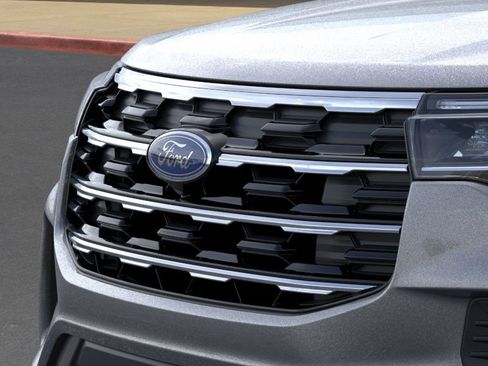 New 2026 Ford Explorer Active image 17