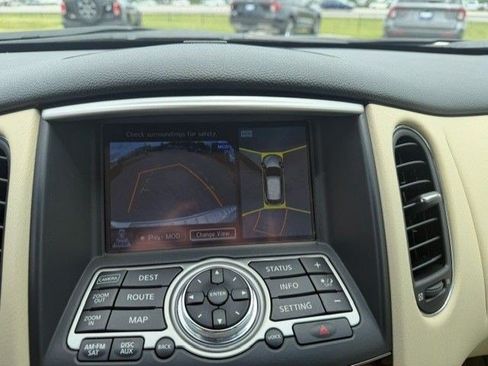 Used 2016 INFINITI QX50 AWD w/ Deluxe Touring Package image 20