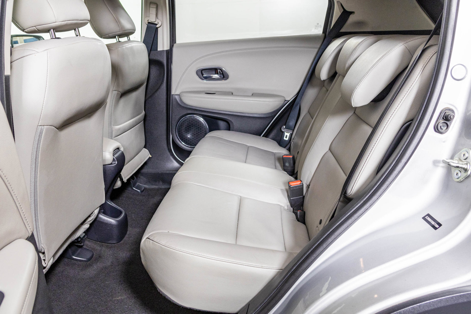 Used 2016 Honda HR-V EX-L image 39