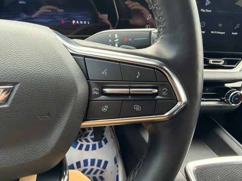 Used 2025 Chevrolet Equinox LT FWD image 15