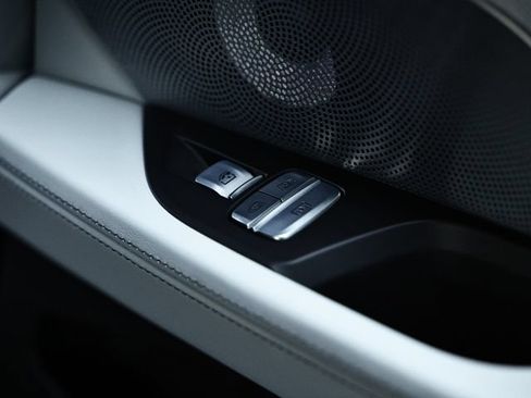 Used 2023 BMW M8 Gran Coupe xDrive Competition w/ M Carbon Exterior Package AWD/4WD image 33