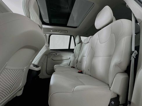 Used 2023 Volvo XC90 B5 Plus AWD/4WD image 23