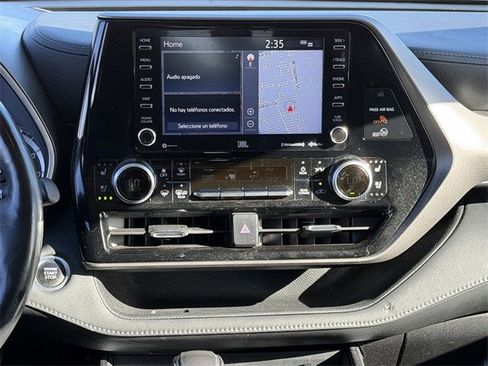 Certified 2022 Toyota Highlander Limited image 18