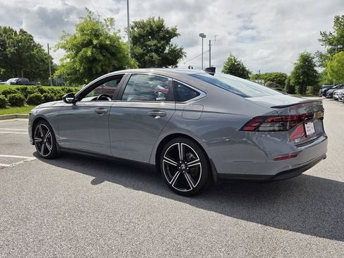 Used 2024 Honda Accord Sport image 4