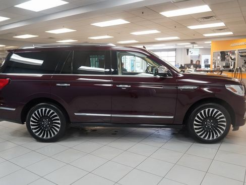 Used 2018 Lincoln Navigator Black Label image 15
