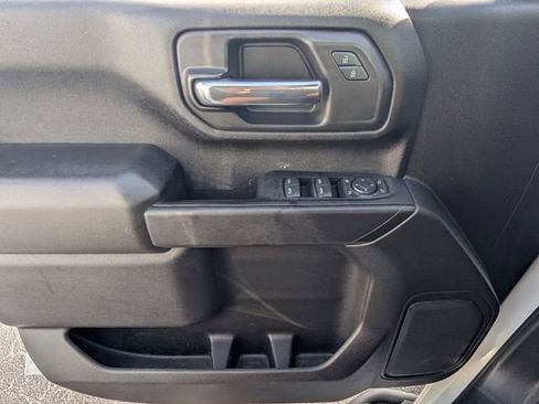 Used 2024 Chevrolet Silverado 2500 Custom w/ Custom Value Package image 37