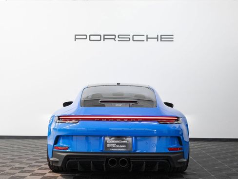 Certified 2022 Porsche 911 GT3 RWD image 6