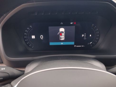 New 2026 Volvo XC90 B6 Plus w/ Protection Package Premier image 15