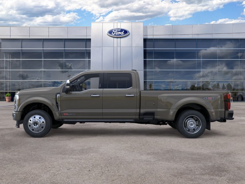 New 2026 Ford F450 Platinum w/ Platinum Plus Package AWD/4WD image 4
