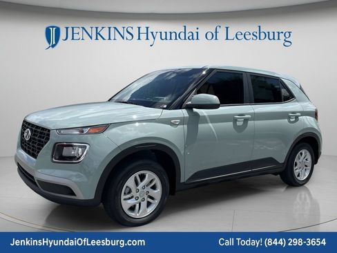 New 2026 Hyundai Venue SE FWD image 10