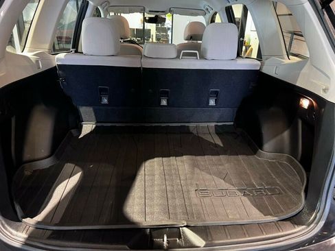 Used 2018 Subaru Forester 2.5i w/ Alloy Wheel Package AWD/4WD image 16