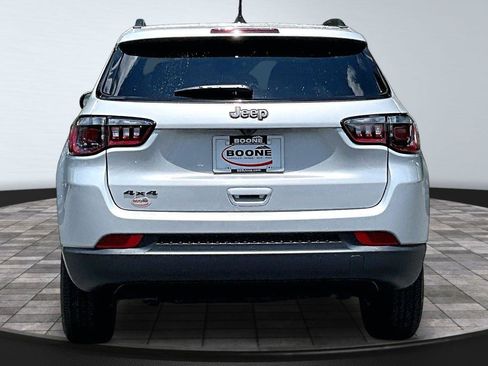 New 2026 Jeep Compass Latitude AWD/4WD image 5