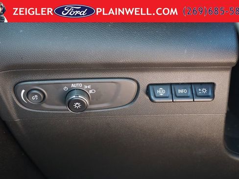 Used 2023 Buick Envision Avenir AWD/4WD image 27