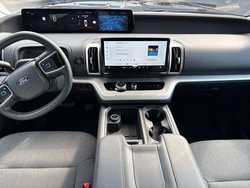 Certified 2025 Ford Expedition Active RWD image 16