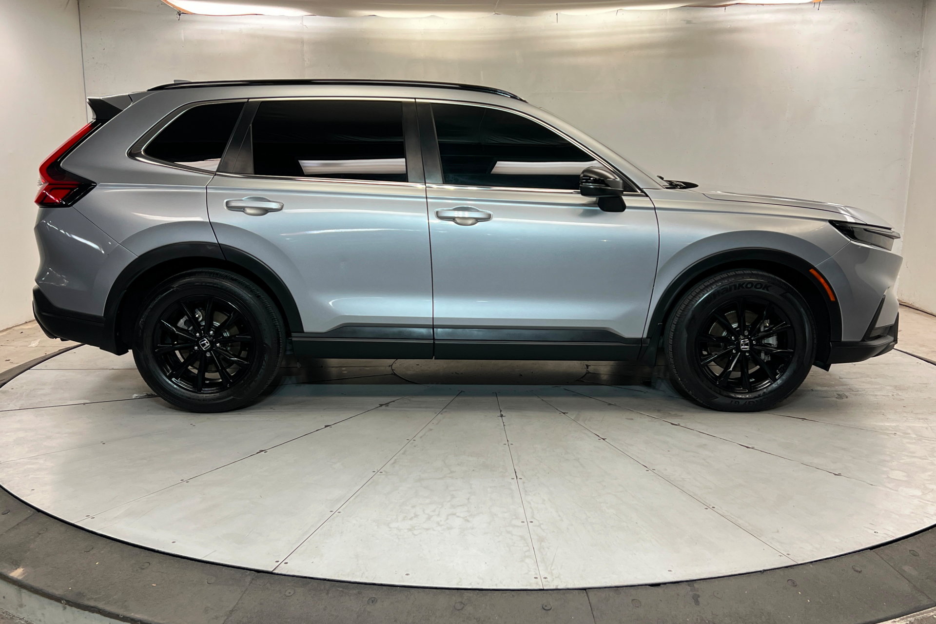 Used 2024 Honda CR-V Sport image 7