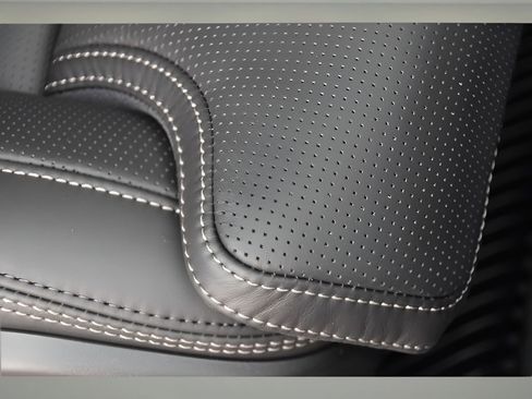 New 2026 Volvo XC90 T8 Ultra w/ Protection Package Premier image 33