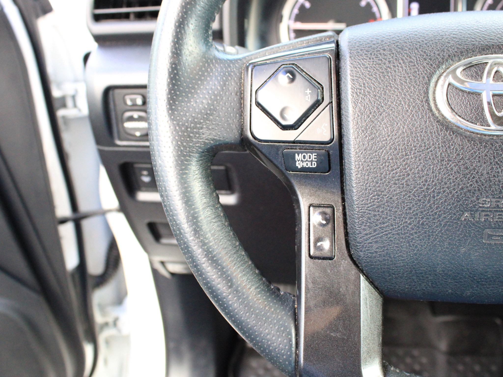 Used 2020 Toyota 4Runner TRD Off-Road Premium w/ Moonroof Package AWD/4WD image 16