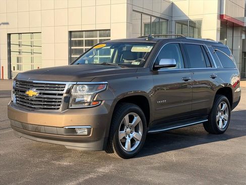 Used 2016 Chevrolet Tahoe LTZ AWD/4WD image 4