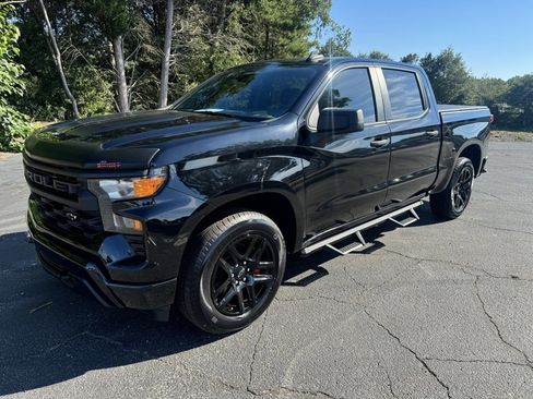 Used 2023 Chevrolet Silverado 1500 Custom w/ Rally Edition image 2