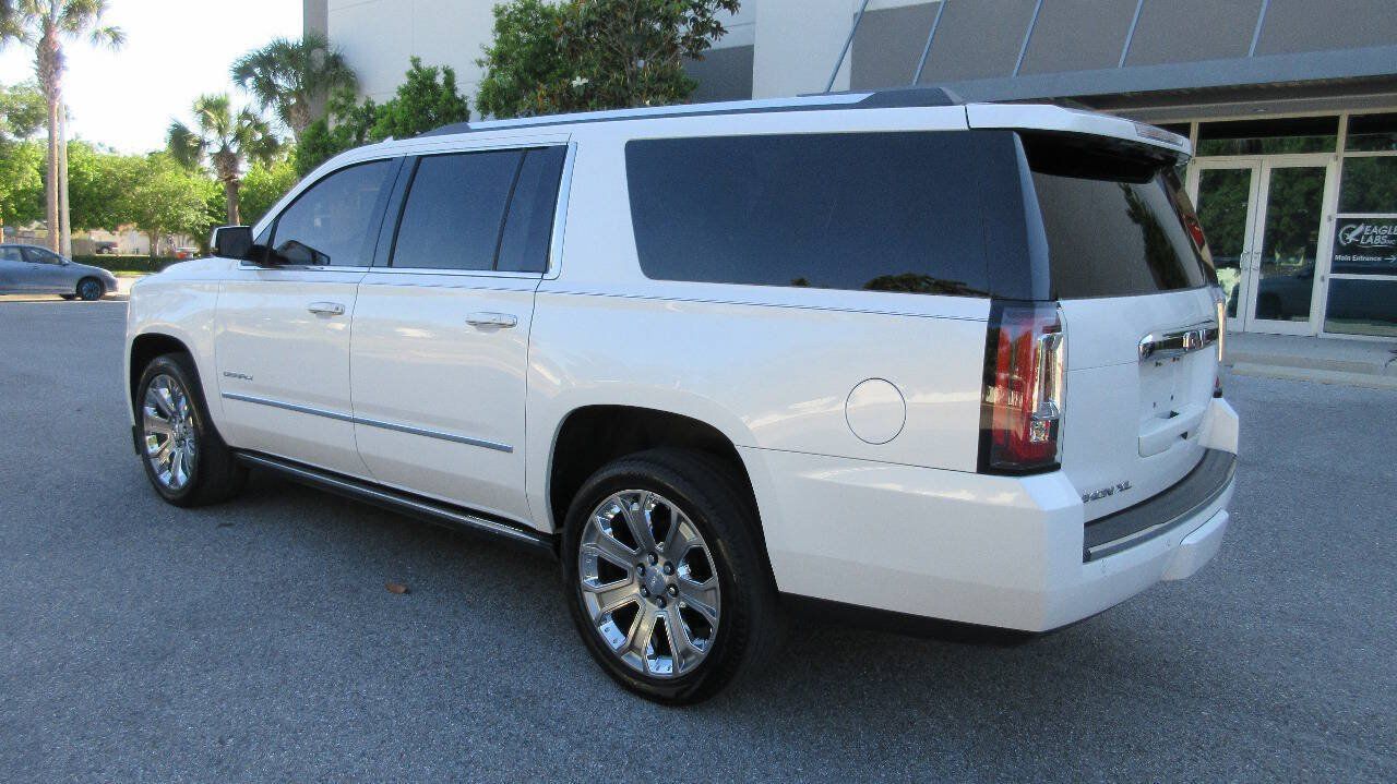 Used 2016 GMC Yukon XL Denali w/ Open Road Package RWD image 3