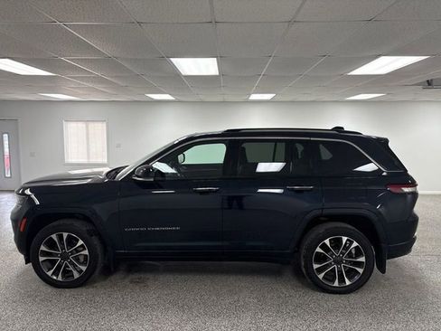 Used 2023 Jeep Grand Cherokee Overland w/ MOPAR Finishing Package image 4