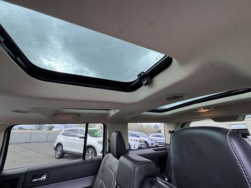 Used 2013 Ford Flex SEL image 24