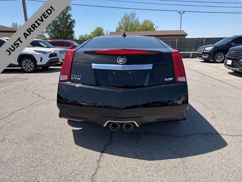 Used 2011 Cadillac CTS V image 6
