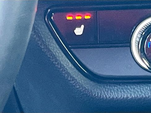 Used 2025 Honda HR-V Sport image 19