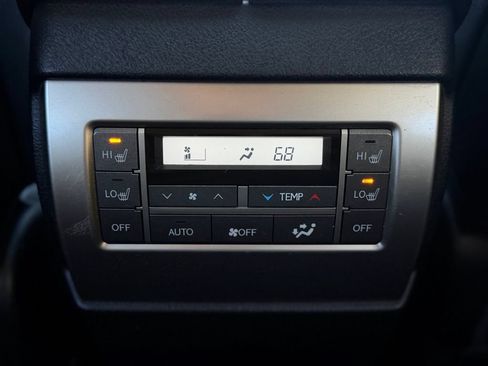 Used 2018 Lexus GX 460 Premium w/ Premium Package AWD/4WD image 36