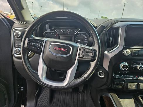 Used 2019 GMC Sierra 1500 SLT w/ SLT Premium Plus Package AWD/4WD image 22
