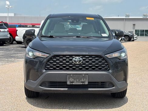 Certified 2022 Toyota Corolla Cross L FWD image 3