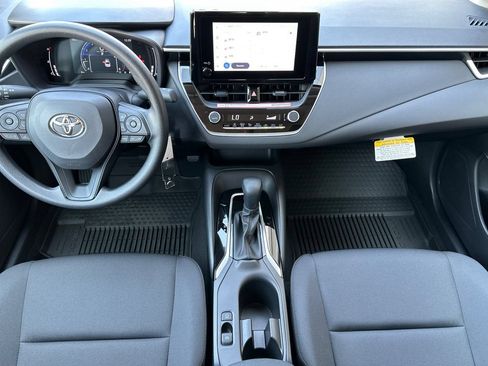 Used 2026 Toyota Corolla LE FWD image 10