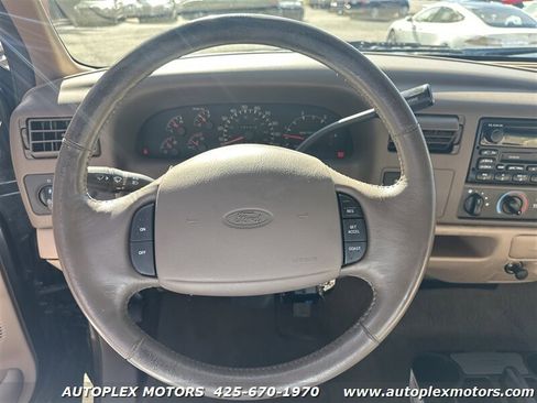 Used 1999 Ford F250 Lariat image 27