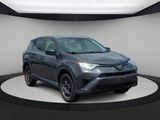 Used 2018 Toyota RAV4 LE image 2