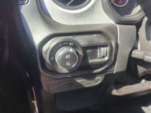 New 2026 Jeep Gladiator Sport image 17