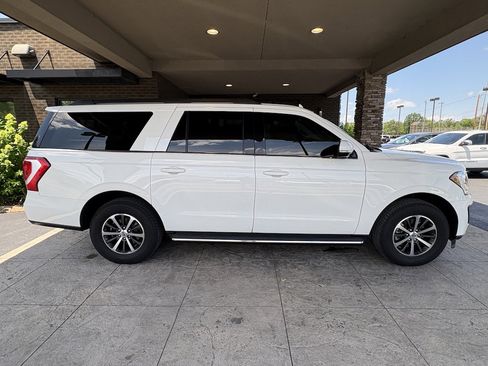 Used 2021 Ford Expedition Max XLT AWD/4WD image 5