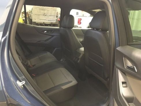 New 2026 Chevrolet Equinox LT w/ Convenience Package II image 15