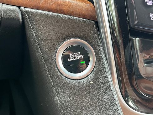 Used 2015 Cadillac Escalade ESV Premium image 54