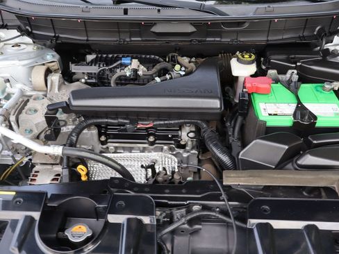 Used 2016 Nissan Rogue S AWD/4WD image 39