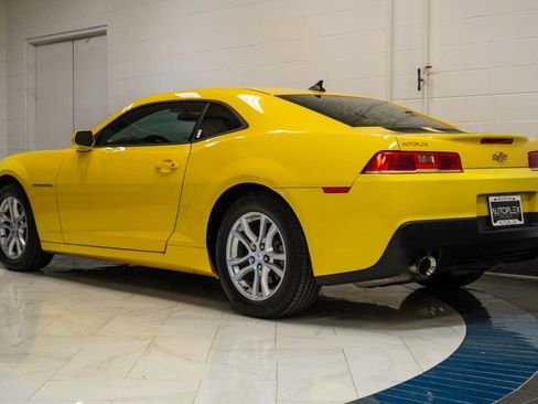Used 2014 Chevrolet Camaro LS RWD image 29