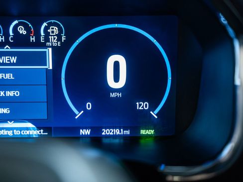 Used 2023 Ford F150 Lariat w/ Equipment Group 502A High image 61