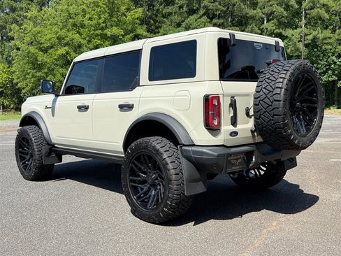 Used 2025 Ford Bronco Badlands AWD/4WD image 19
