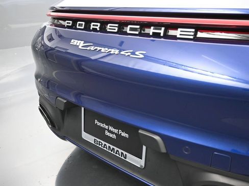 Certified 2022 Porsche 911 Carrera 4S AWD/4WD image 28